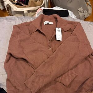 Abercrombie and Fitch Cozy Dusty Rose Collared Knit Sweater